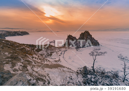 Lake Baikal in winter season 39191680