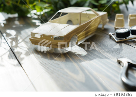 プラモデル製作風景 39193865