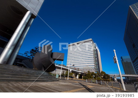 林立する高層ビル―幕張― 39193985