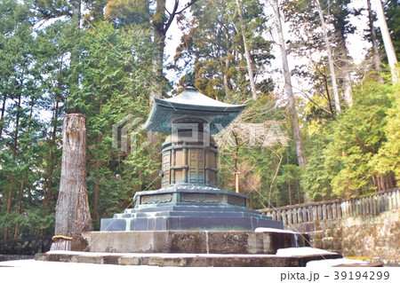 日光東照宮の奥宮宝塔 日光東照宮の奥宮宝塔 39194299