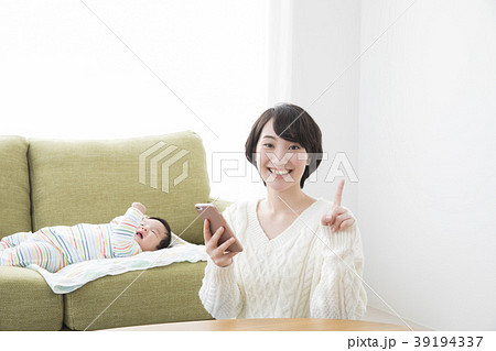 赤ちゃんとママ 赤ちゃんとママ 39194337