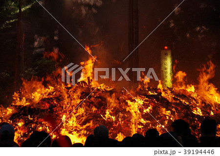 大崎八幡宮のどんと祭 39194446