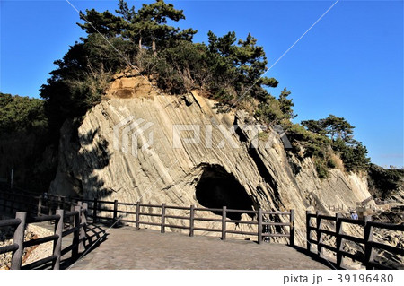 神奈川県三浦市・荒崎の十文字洞 39196480