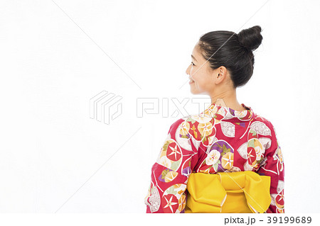 浴衣の女性 浴衣の女性 39199689
