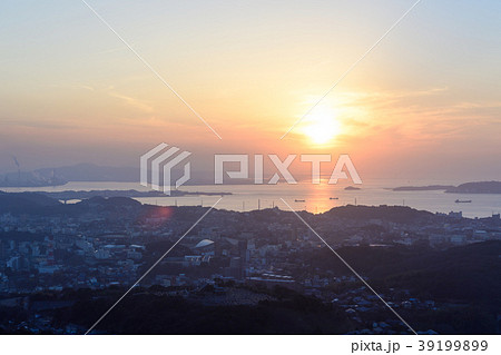 火の山公園から眺める夕陽 火の山公園から眺める夕陽 39199899
