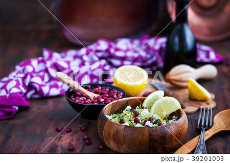 Delicious healthy cous cous salad with herbs 39201003