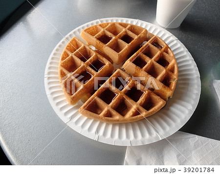 ロサンゼルスの手作りワッフル 39201784