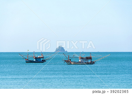 Fishing boat in Andaman Sea,Krabi .Thailand Fishing boat in Andaman Sea,Krabi .Thailand 39202365