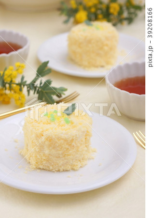 ミモザのケーキ 39208166
