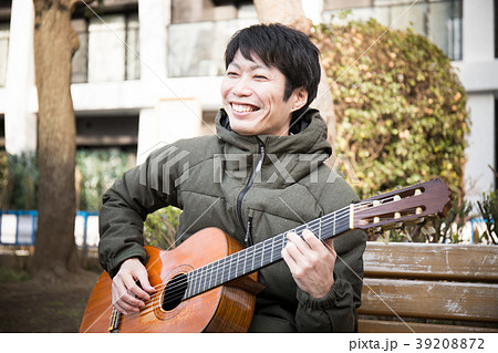 路上ライブ 路上ライブ 39208872