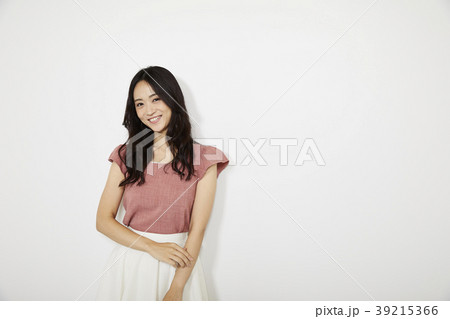 女性 ポートレート 女性 ポートレート 39215366