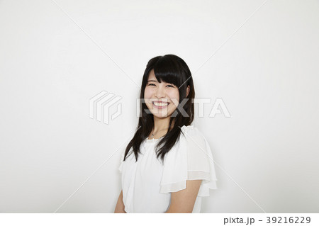 女性 ポートレート 女性 ポートレート 39216229