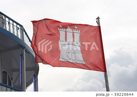 Flag of Hamburg, Germany 39220644