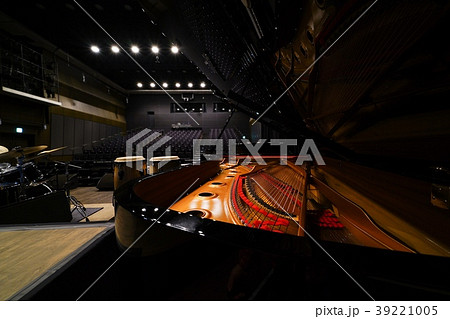 ジャズコンサート・ステージ ジャズコンサート・ステージ 39221005