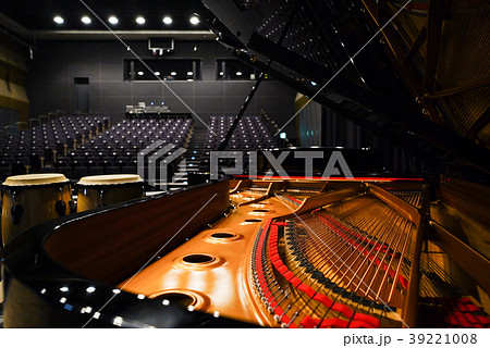 ジャズコンサート・ステージ 39221008