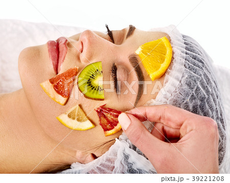 Facial mask from fresh fruits for woman Facial mask from fresh fruits for woman 39221208