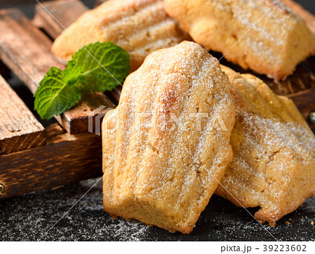 デザート スウィーツ お菓子 39223602