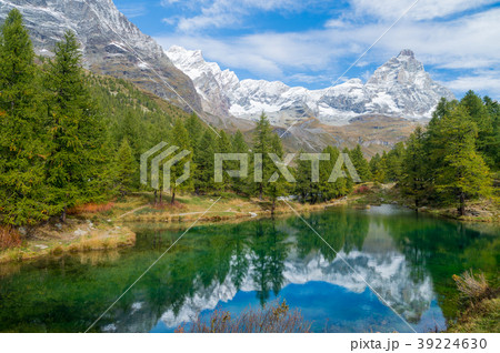 Lago Bleu lake in Italy (Breuil-Cervenia) 39224630