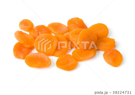 Dried apricots 39224731