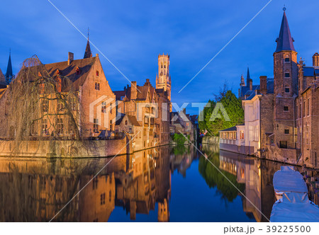 Brugge cityscape - Belgium Brugge cityscape - Belgium 39225500