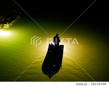 吉野川のシラスウナギ漁 吉野川のシラスウナギ漁 39226396