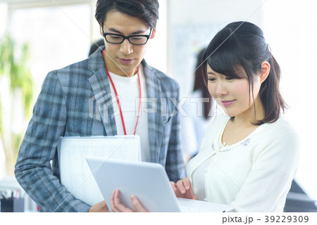 ビジネスチーム ビジネスチーム 39229309