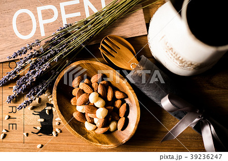 Nuts Nuts 39236247