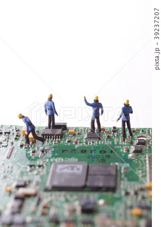 コンピューターと人間 39237207