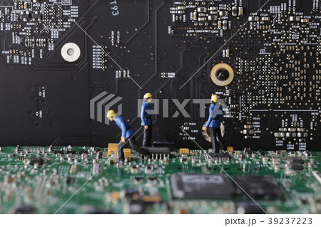 コンピューターと人間 39237223