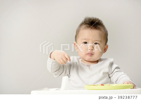 赤ちゃん 子供 東洋人 39238777