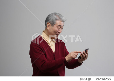 韓国人 高齢者 老人 39248255