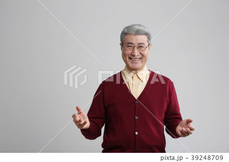 高齢者 老人 男 39248709