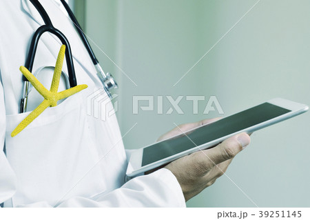 starfish in the pocket of a doctor man starfish in the pocket of a doctor man 39251145