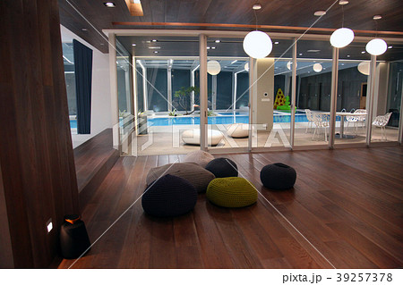 ヴィラ 別邸 上流階級 39257378