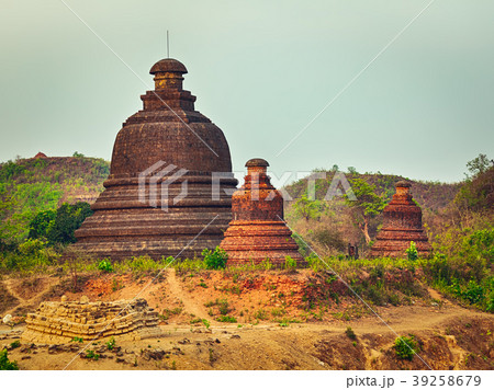Stupa in Mrauk U. Myanmar. Stupa in Mrauk U. Myanmar. 39258679