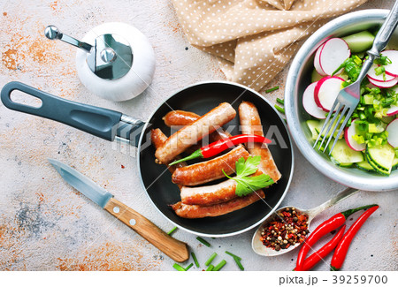sausages 39259700