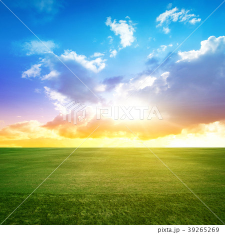 Clear beauty landscape 39265269