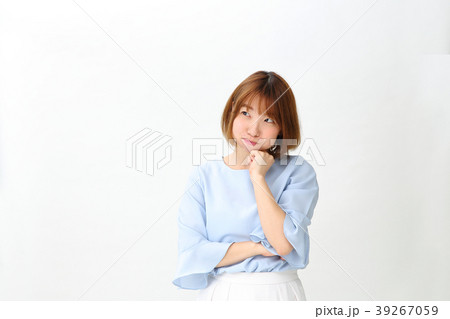 女性 モデルポーズ 女性 モデルポーズ 39267059