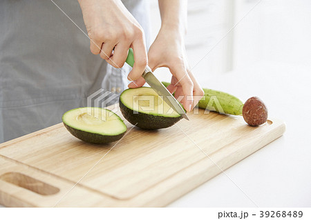 フルーツ 果物 アボカド 39268489