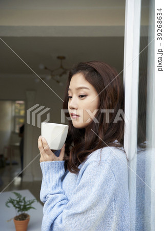 マグカップ バルコニー 生活 39268634