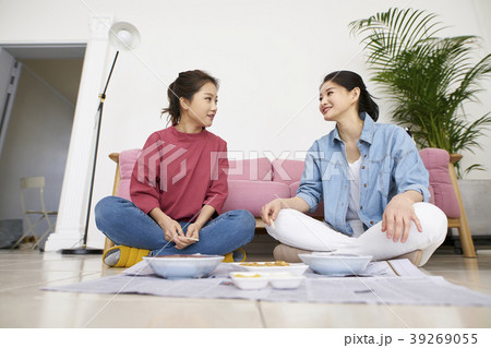 女性 女 女の子 39269055