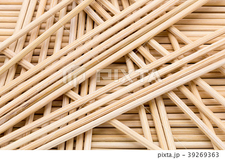 small brown wood texture  39269363