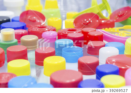 The colorful of plastic bottle cap 39269527