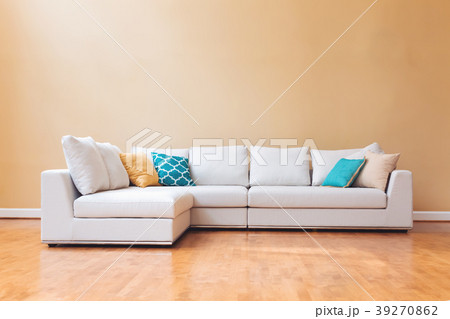 White couch in a large luxury home 39270862