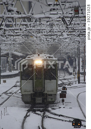 冬の八高線キハ110形 冬の八高線キハ110形 39271028