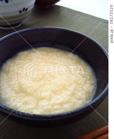 おいしい とろろ芋 食事イメージ おいしい とろろ芋 食事イメージ 39273520