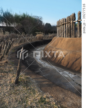 吉野ケ里遺跡 環濠 堀(佐賀) 吉野ケ里遺跡 環濠 堀(佐賀) 39277516