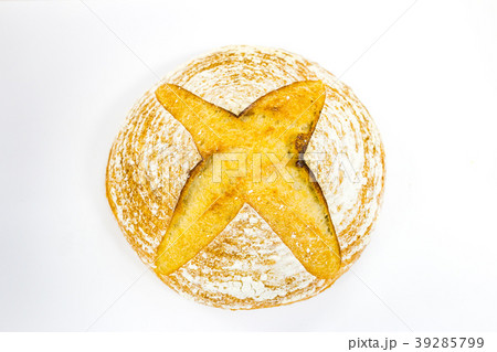 カンパーニュ 北海道産小麦を使用したパン カンパーニュ 北海道産小麦を使用したパン 39285799