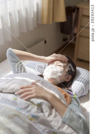 風邪イメージ(寝る) 風邪イメージ(寝る) 39293413