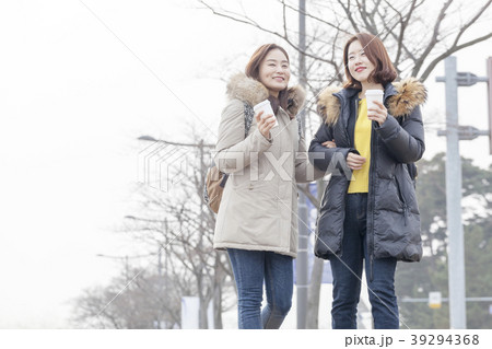 友達 友人 旅行 39294368